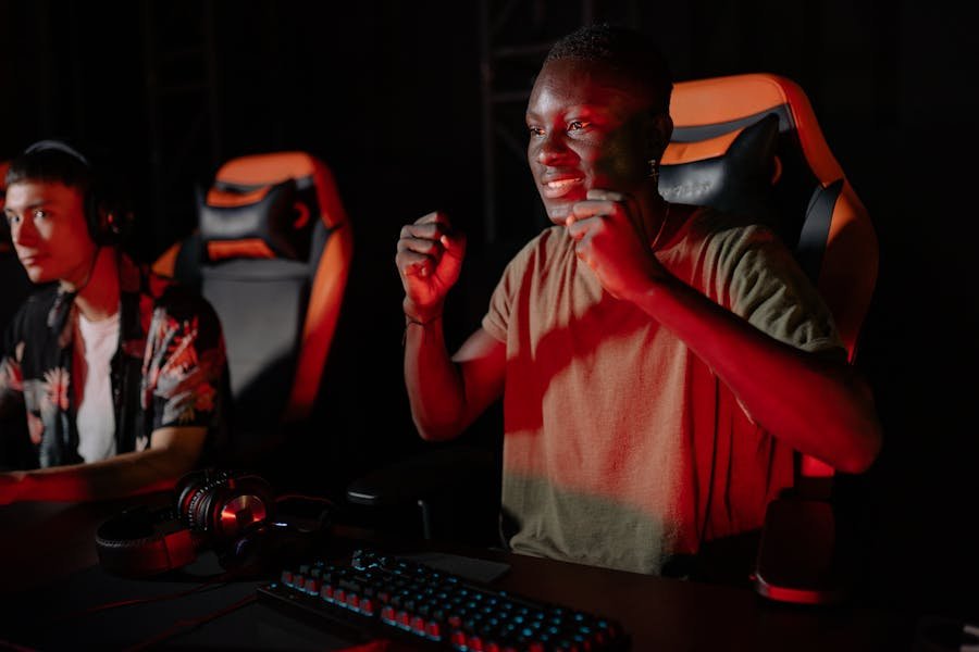 Imagen de Ergonomía gamer: cómo evitar fatiga en sesiones largas