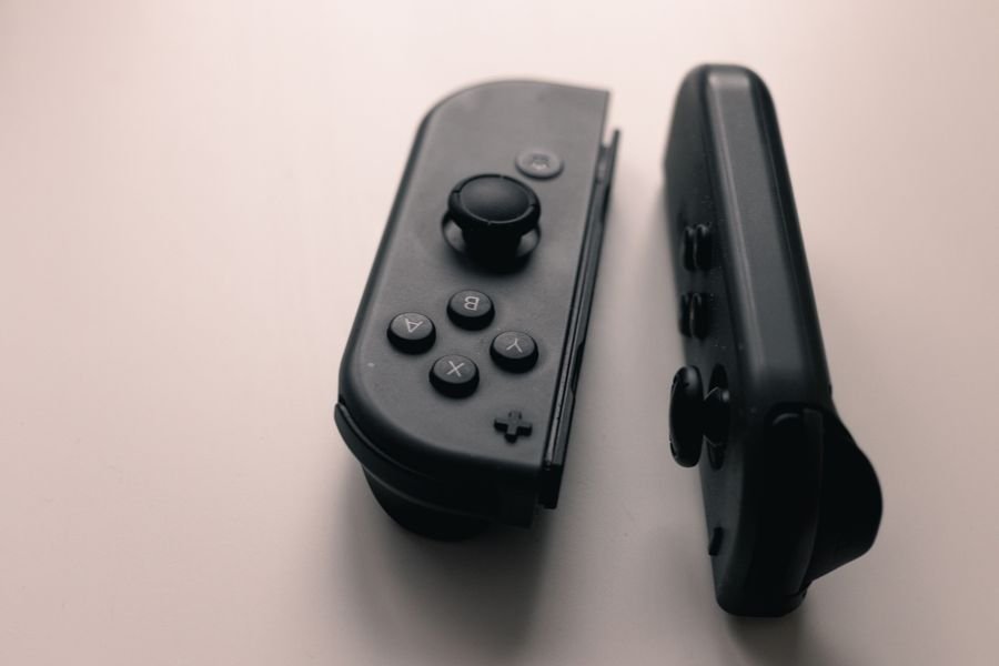 Joy-Con original vs genérico: qué pierdes en vibración, sensores y palancas Controladores Joy-Con originales Nintendo Switch